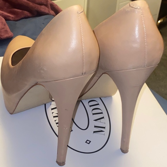 Steve Madden Blush Pumps - Picture 3 of 4